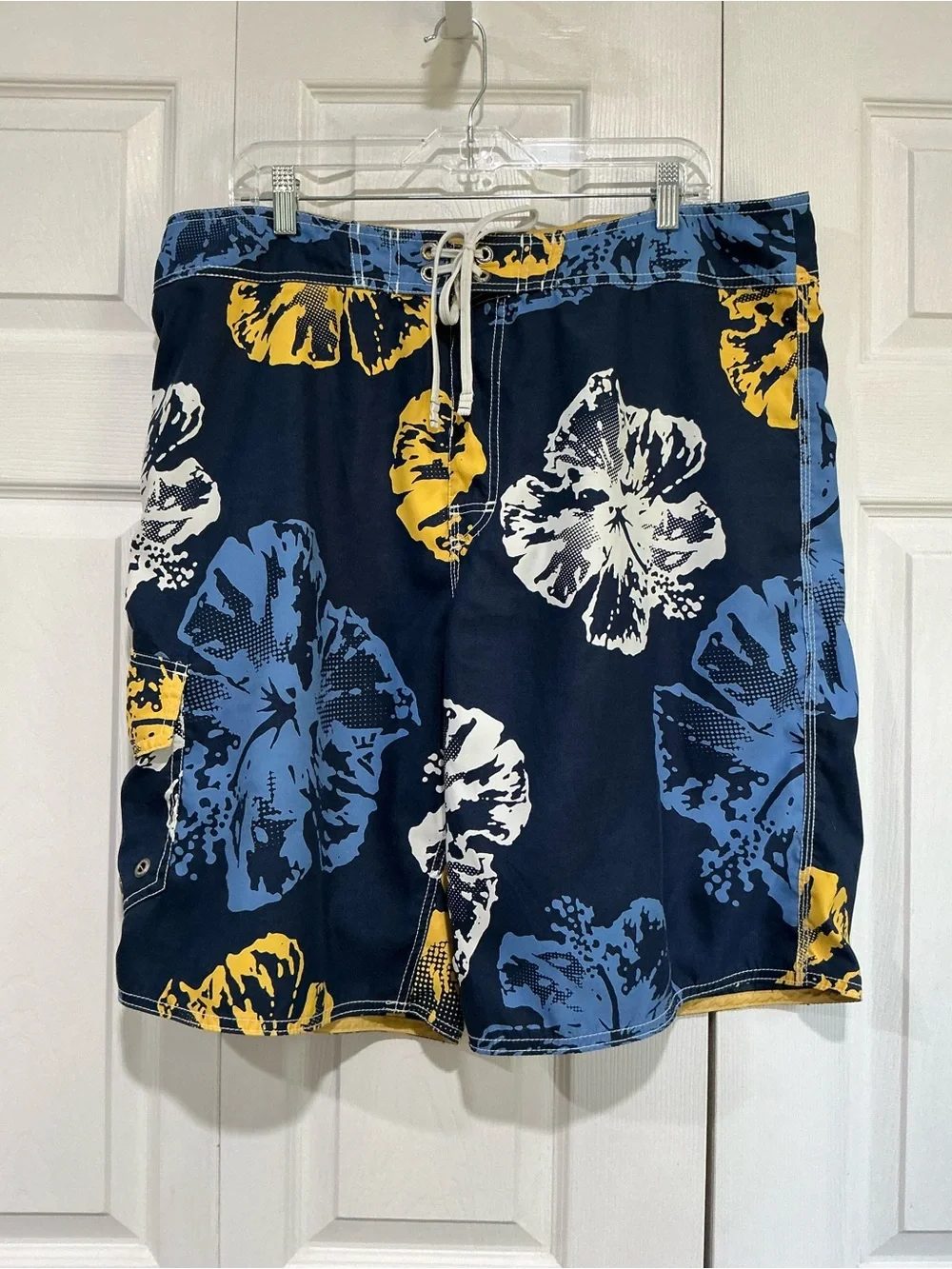 💙 American Eagle Blue White Yellow Tropical Floral Board Shorts - 38 (01259)